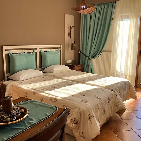 קרפניסיון Marianna'S Home Accommodation מראה חיצוני תמונה