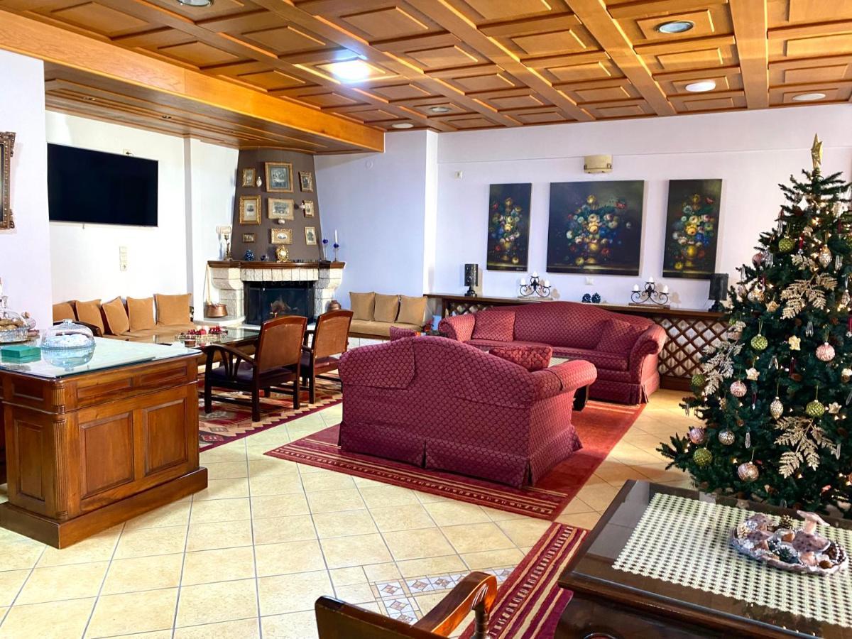 קרפניסיון Marianna'S Home Accommodation מראה חיצוני תמונה