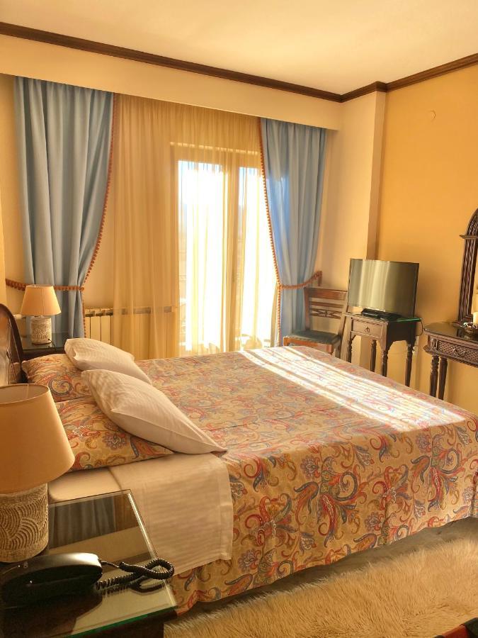 קרפניסיון Marianna'S Home Accommodation מראה חיצוני תמונה