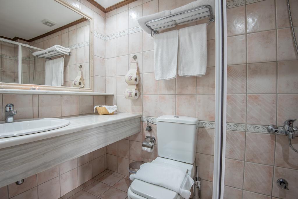 קרפניסיון Marianna'S Home Accommodation חדר תמונה